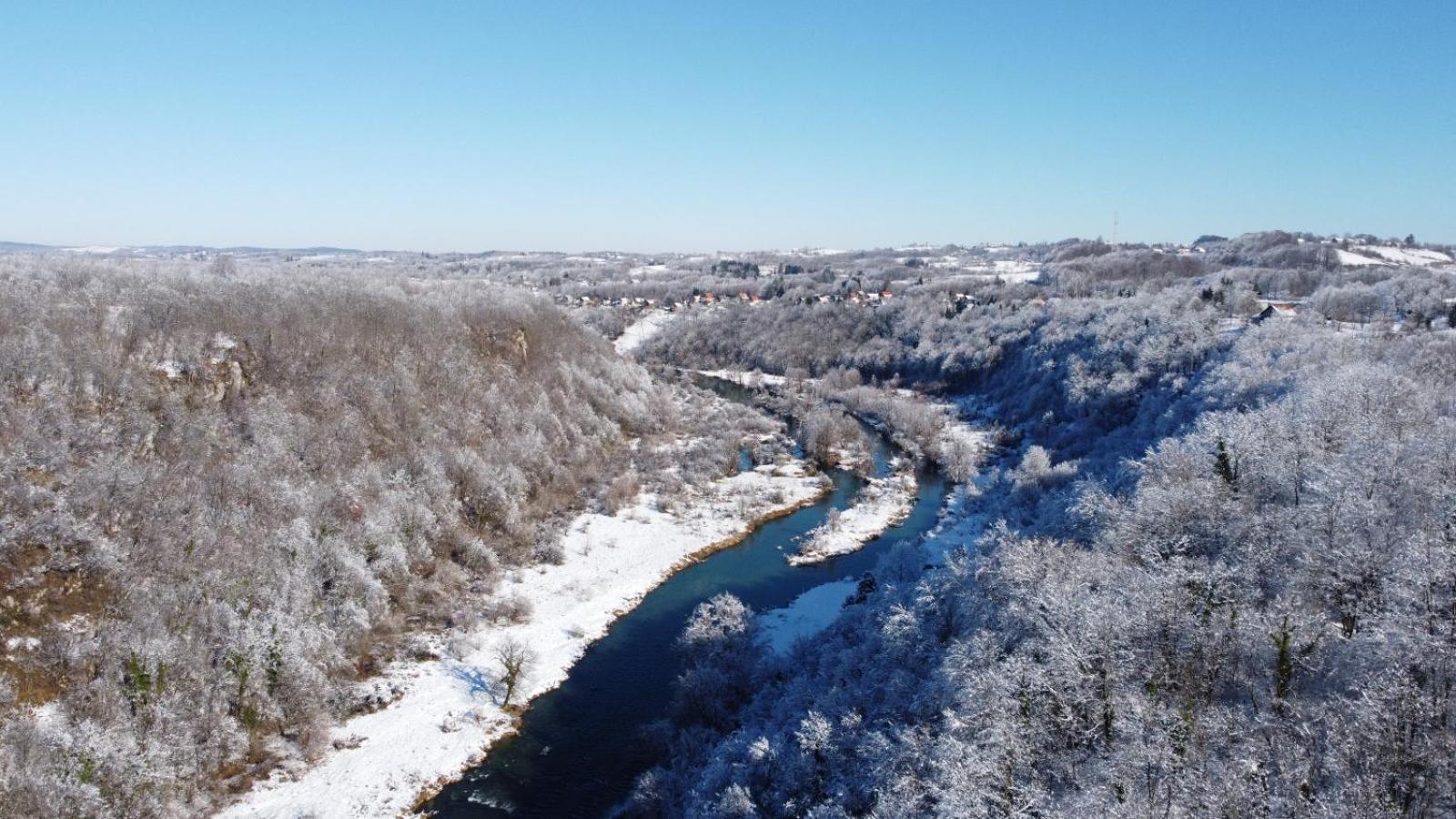Smaragd River Near Rastoke & Plitvice Lakes Slunj Ngoại thất bức ảnh