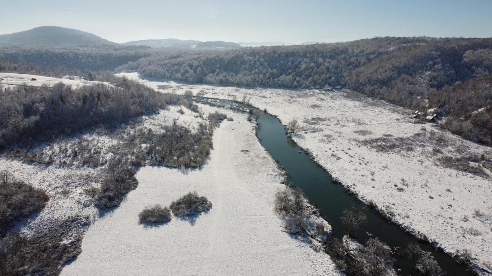 Smaragd River Near Rastoke & Plitvice Lakes Slunj Ngoại thất bức ảnh